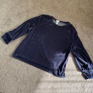 Ava and Viv velvet top